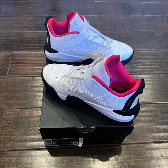 Nike Other - EUC Jordans Jordan Stay Loyal Youth 2